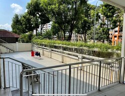 Westville (D22), Terrace #456160341
